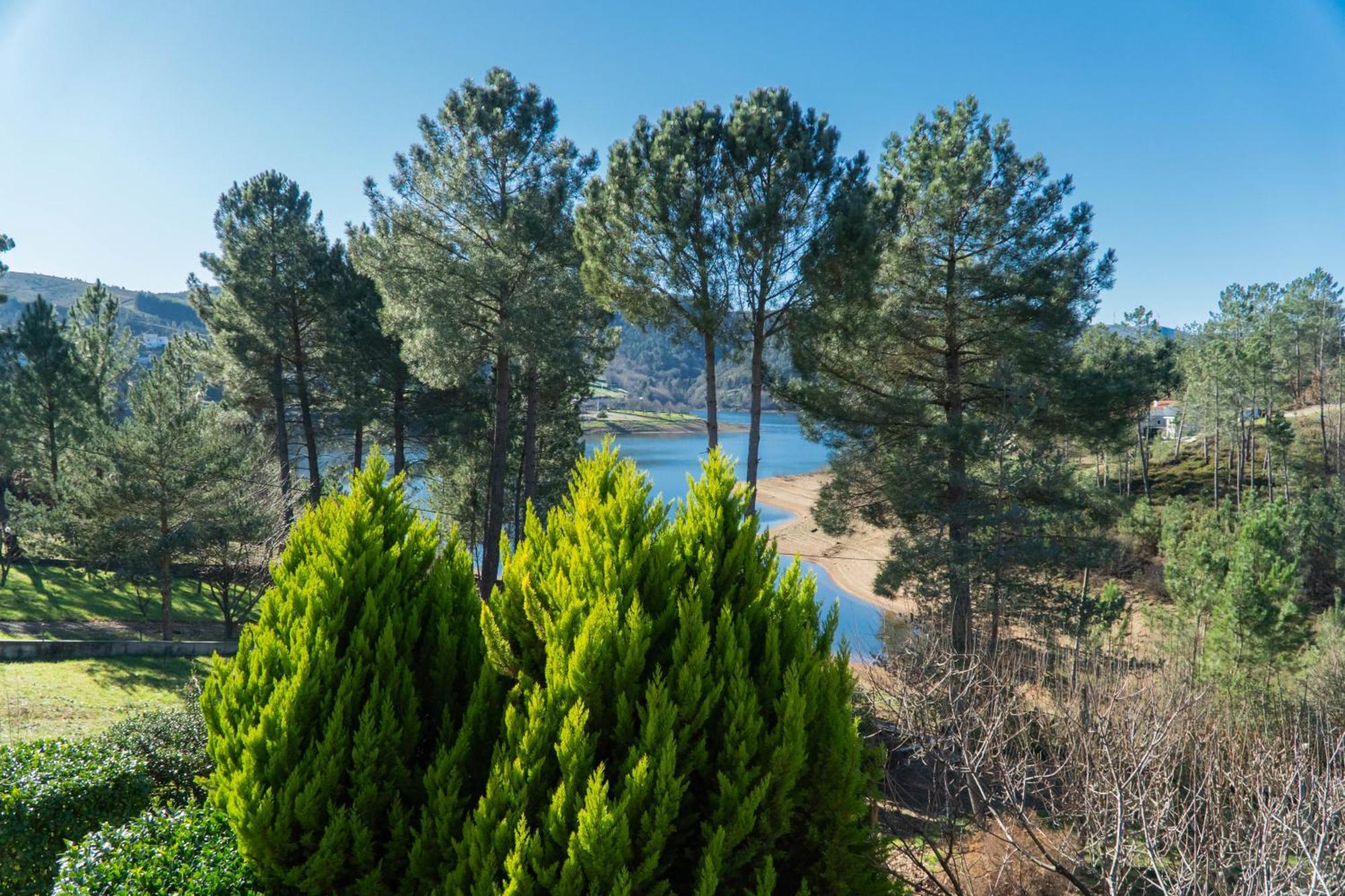 Casa Da Barragem - Ninho Das Aguias Venda Nova  Dış mekan fotoğraf